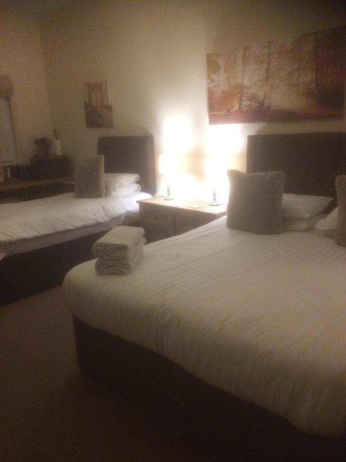 The Oak Rooms Coltishall Bagian luar foto
